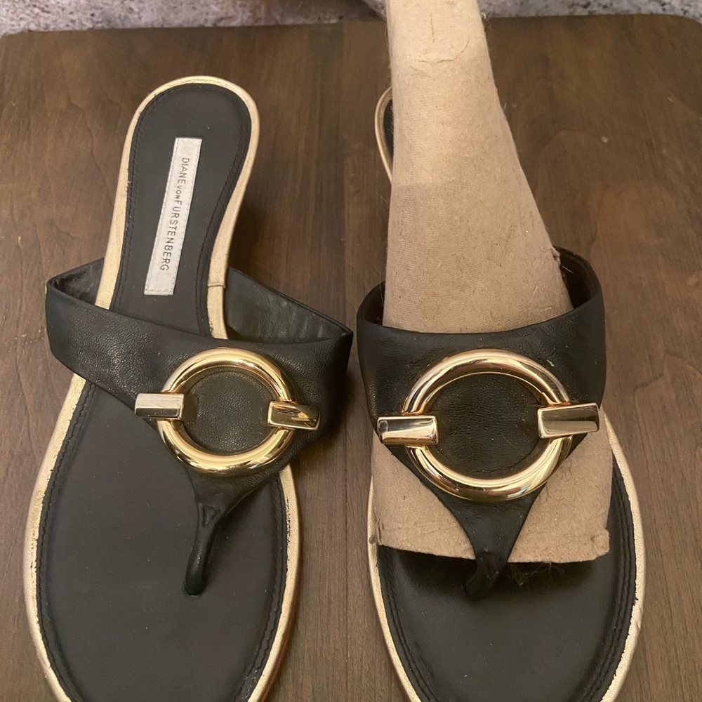 Diane vonFurstenburg Black/Gold Leather Sandals From Brazil